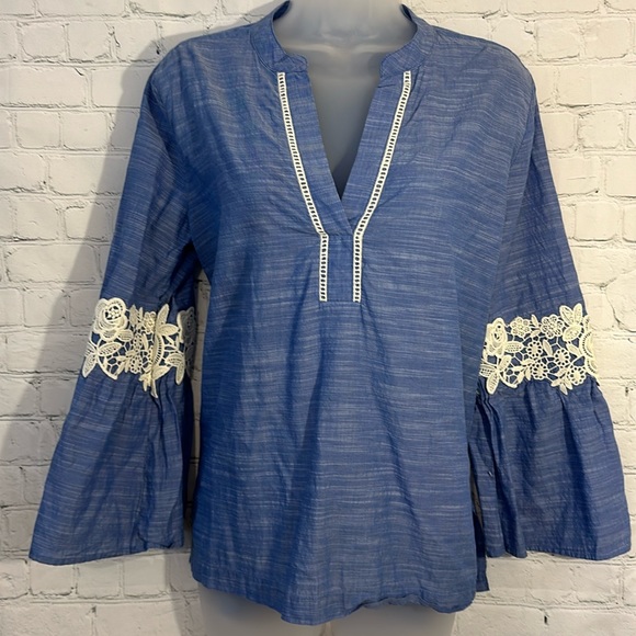 Loft beautiful cotton blouse with lace - Picture 1 of 7